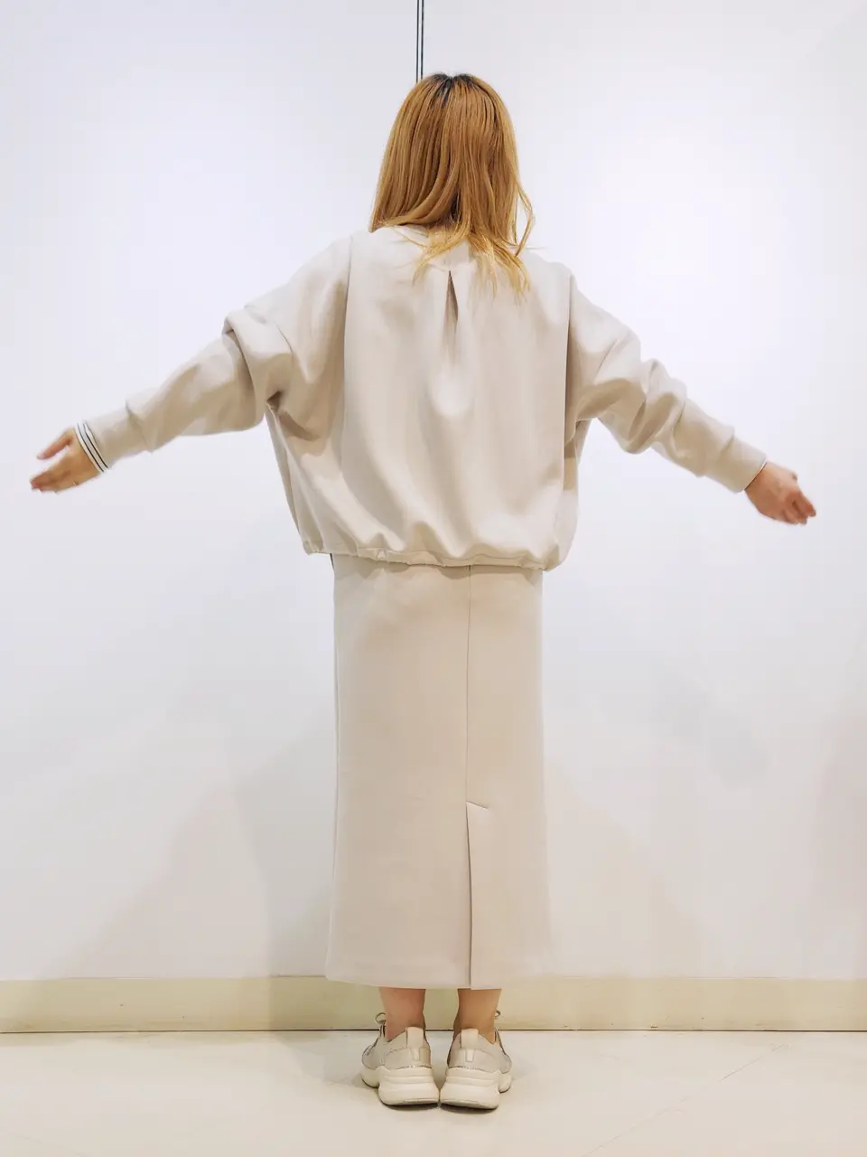 ONWARD CROSSET SELECT 中野 コーディネート画像