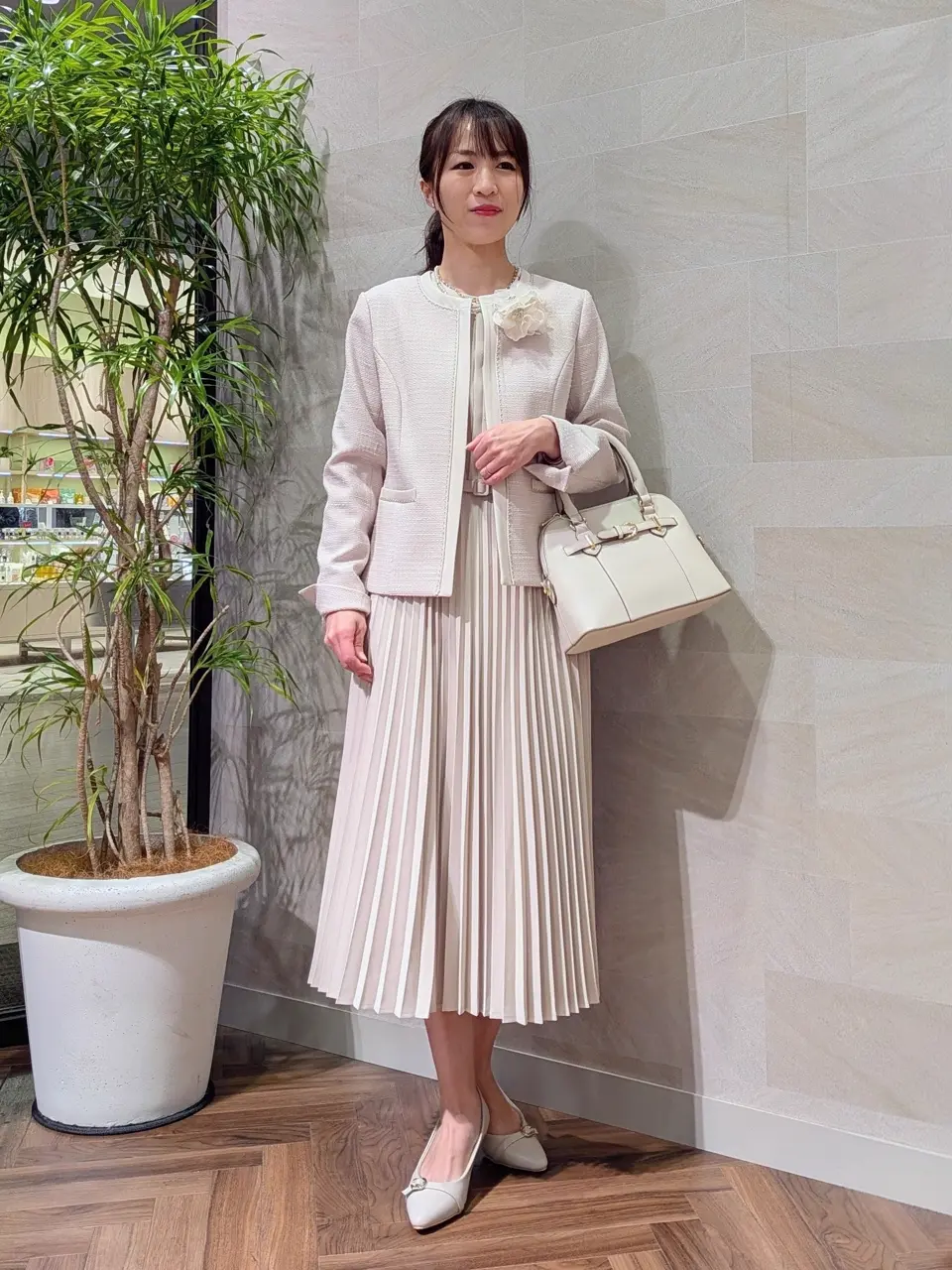 ONWARD CROSSET SELECT 浅岡 コーディネート画像