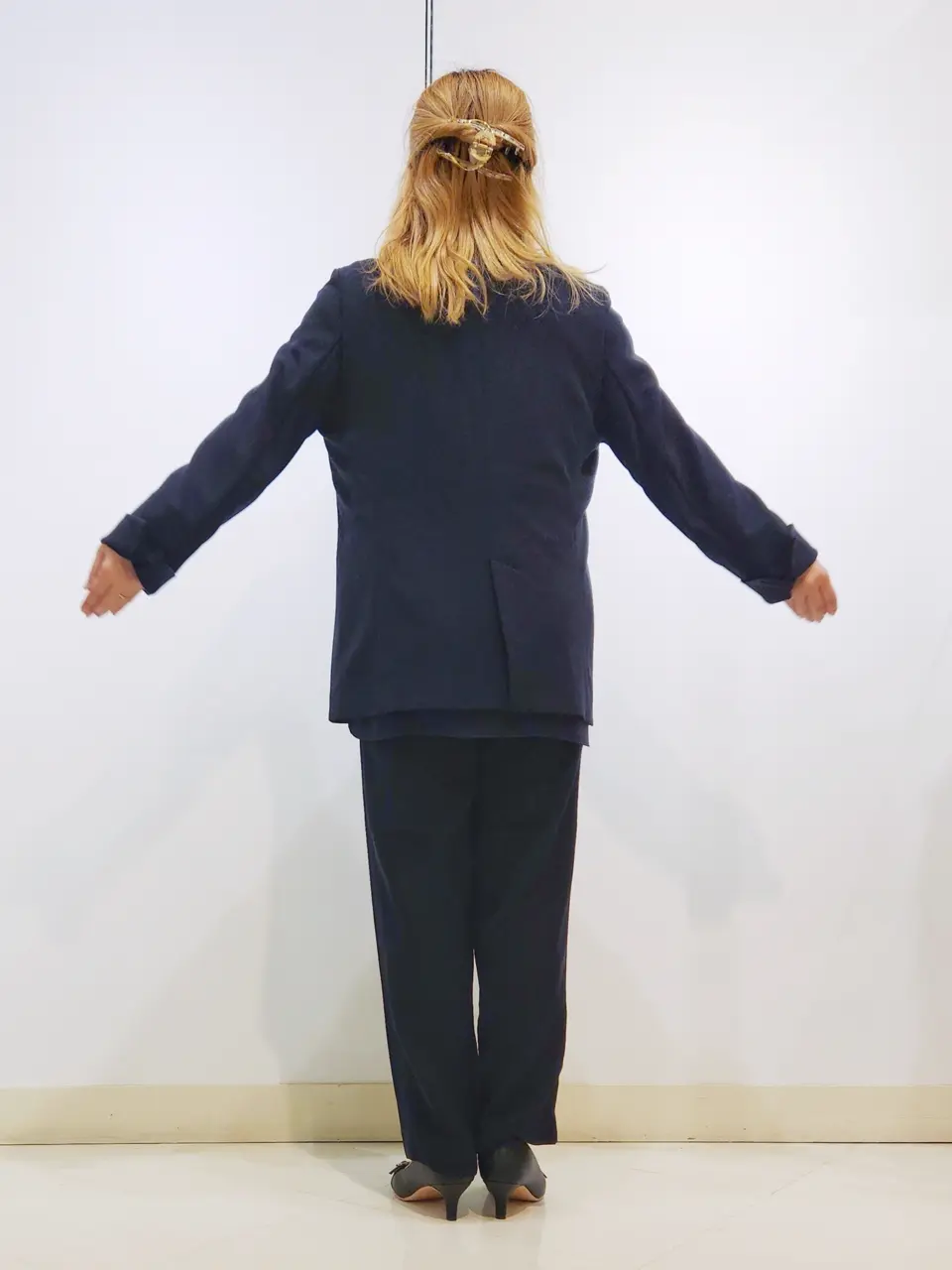 ONWARD CROSSET SELECT 中野 コーディネート画像