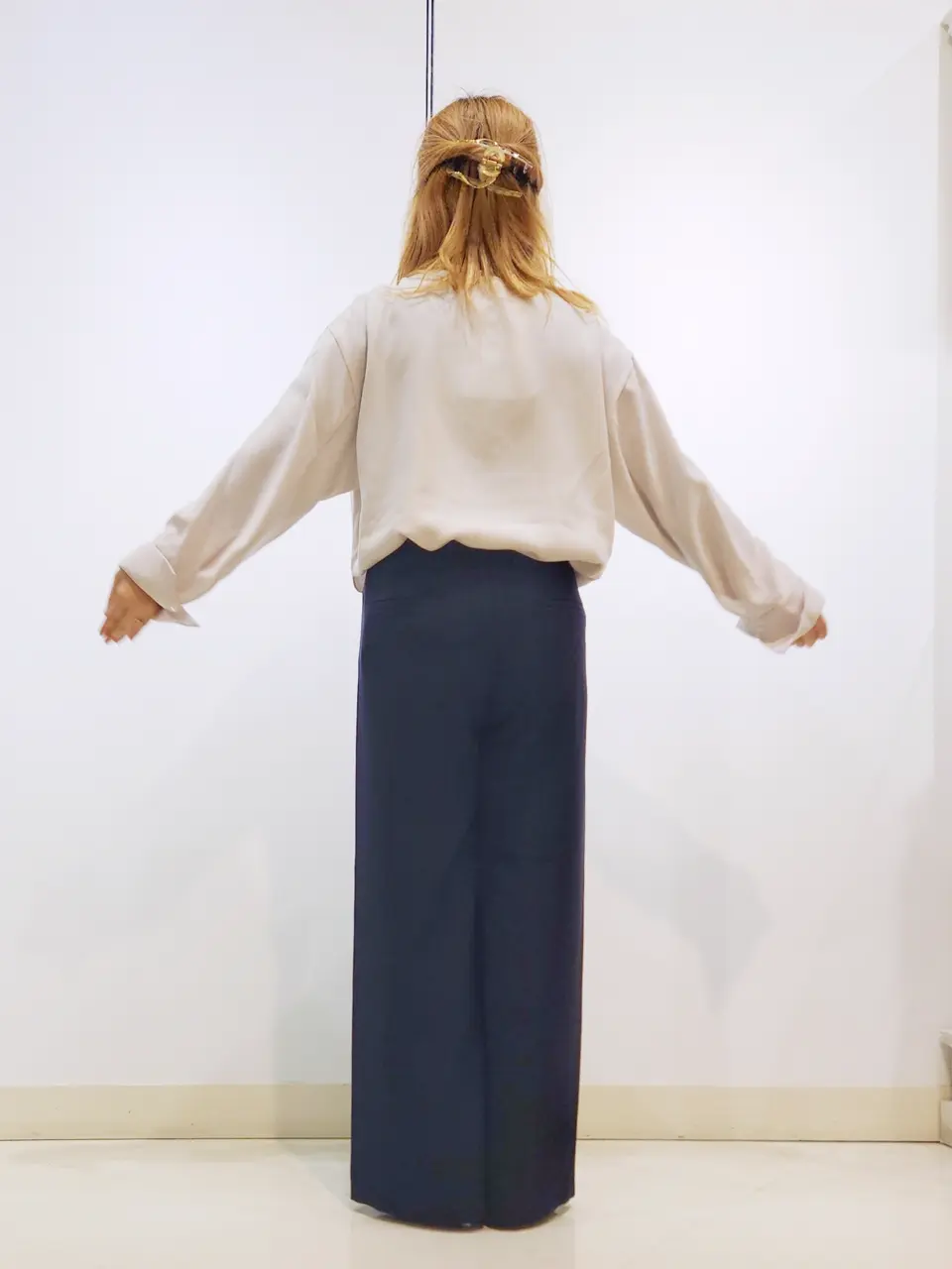 ONWARD CROSSET SELECT 中野 コーディネート画像