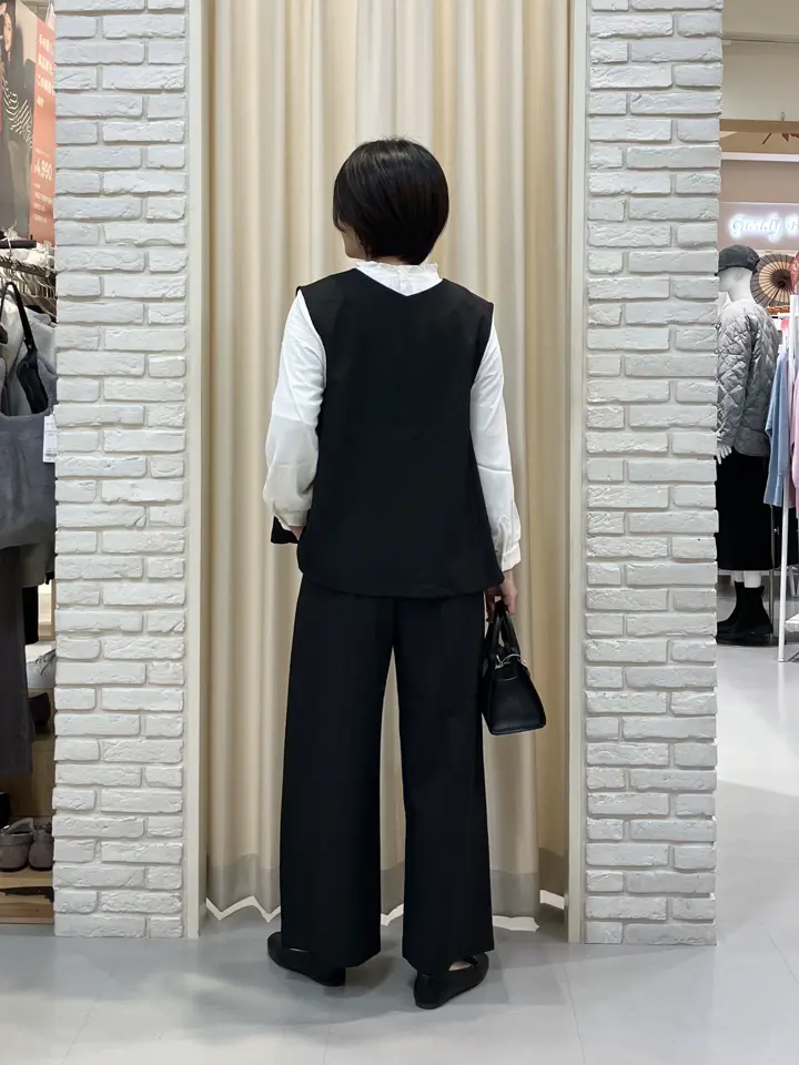 ONWARD CROSSET SELECT Tomi コーディネート画像