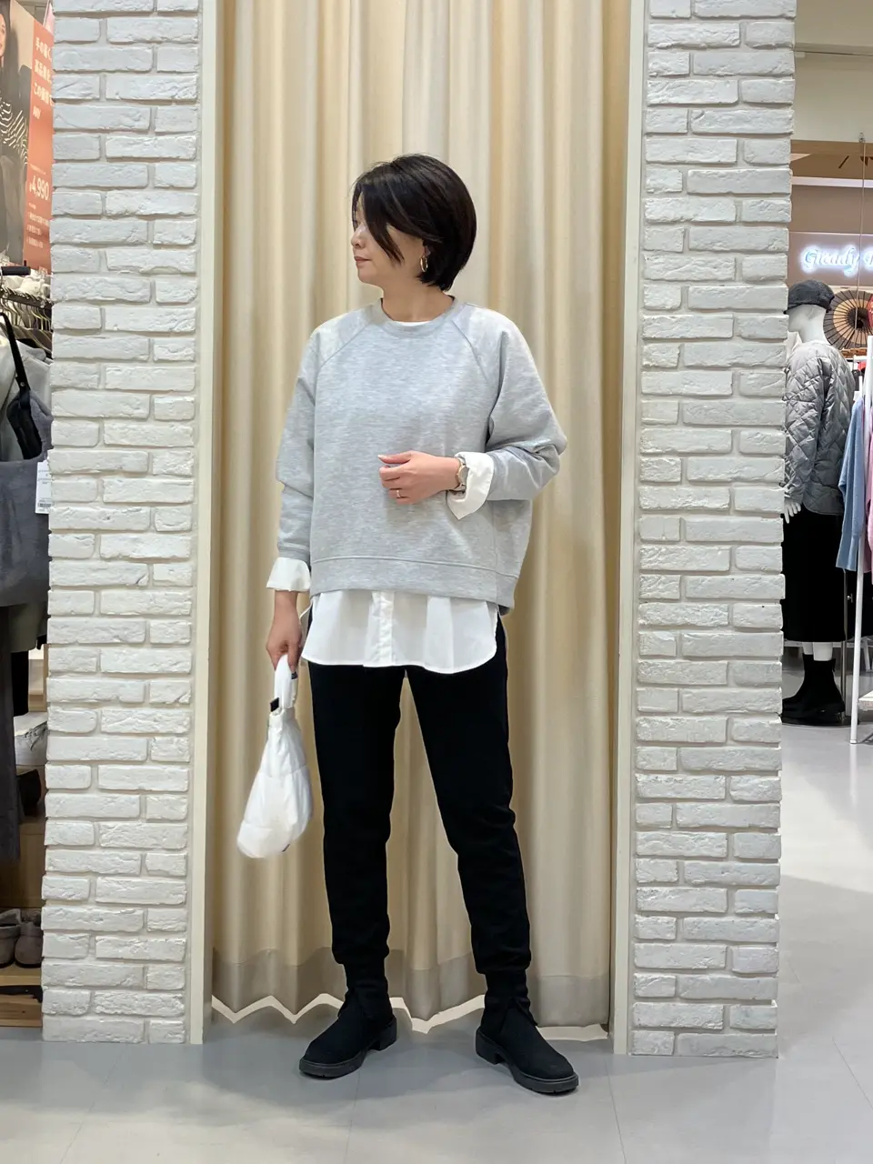 ONWARD CROSSET SELECT Tomi コーディネート画像