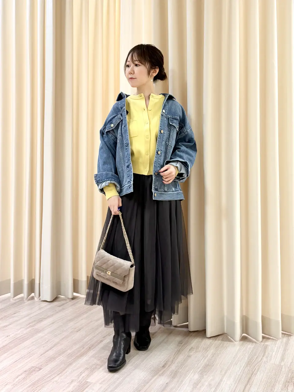  スタッフ コーディネート画像