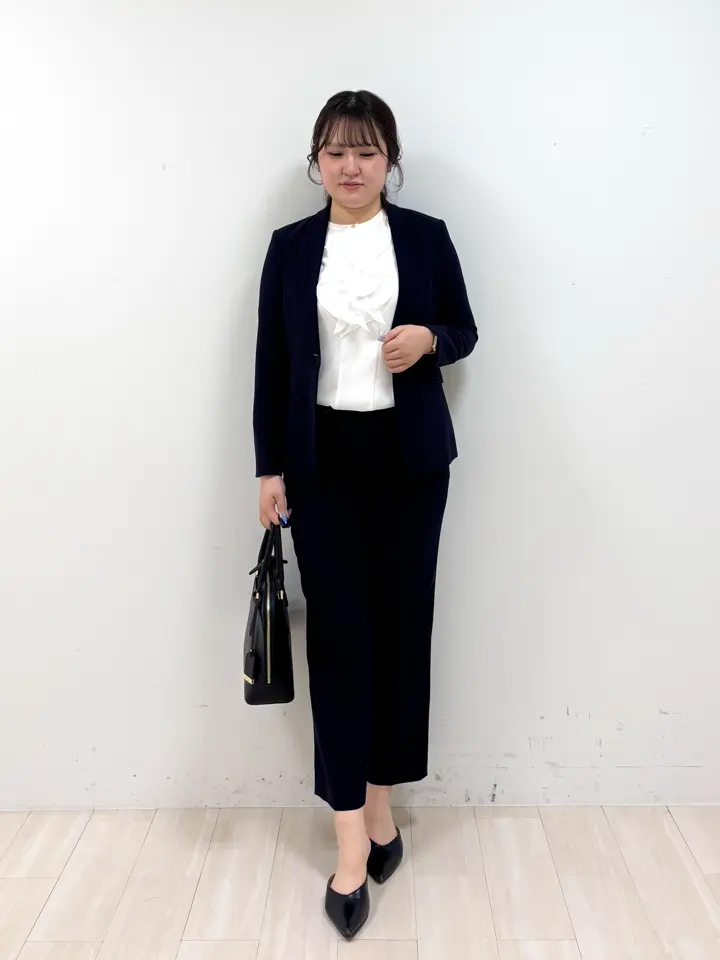 ONWARD CROSSET SELECT 伊藤 コーディネート画像