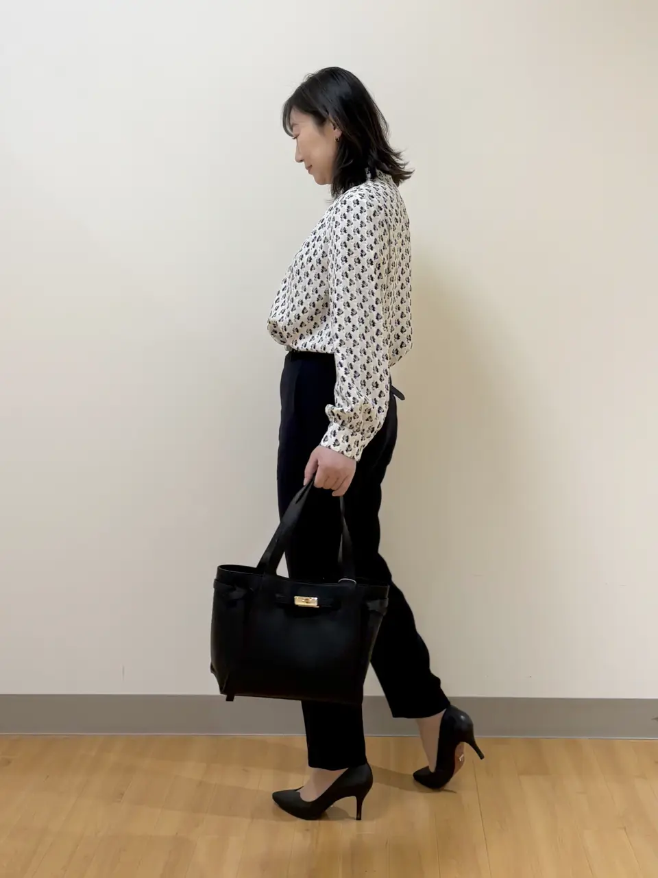 ONWARD CROSSET SELECT TAKI コーディネート画像