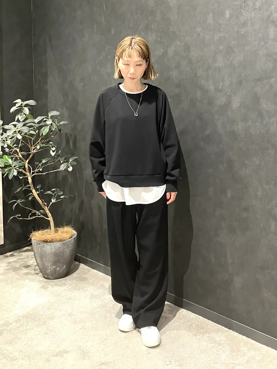 ONWARD CROSSET SELECT 阿部 コーディネート画像