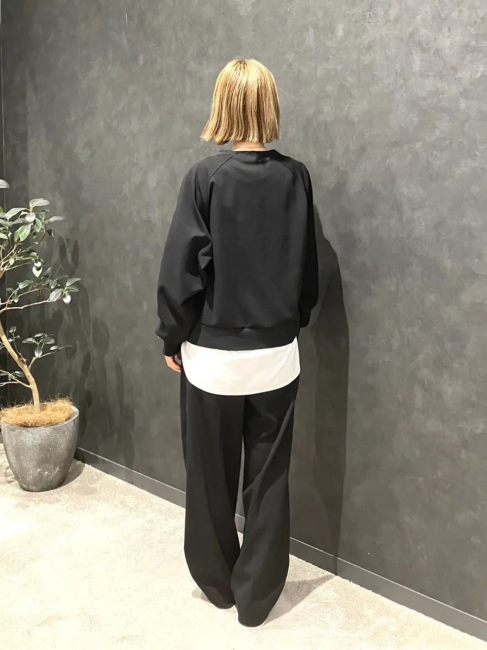 ONWARD CROSSET SELECT 阿部 コーディネート画像