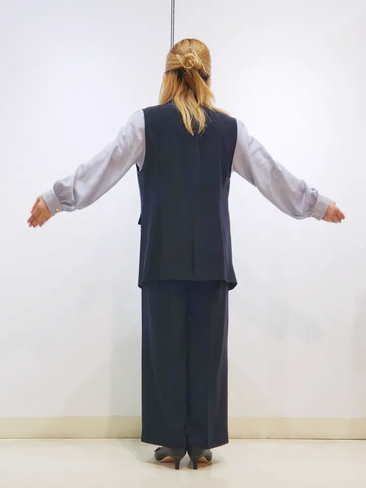 ONWARD CROSSET SELECT 中野 コーディネート画像