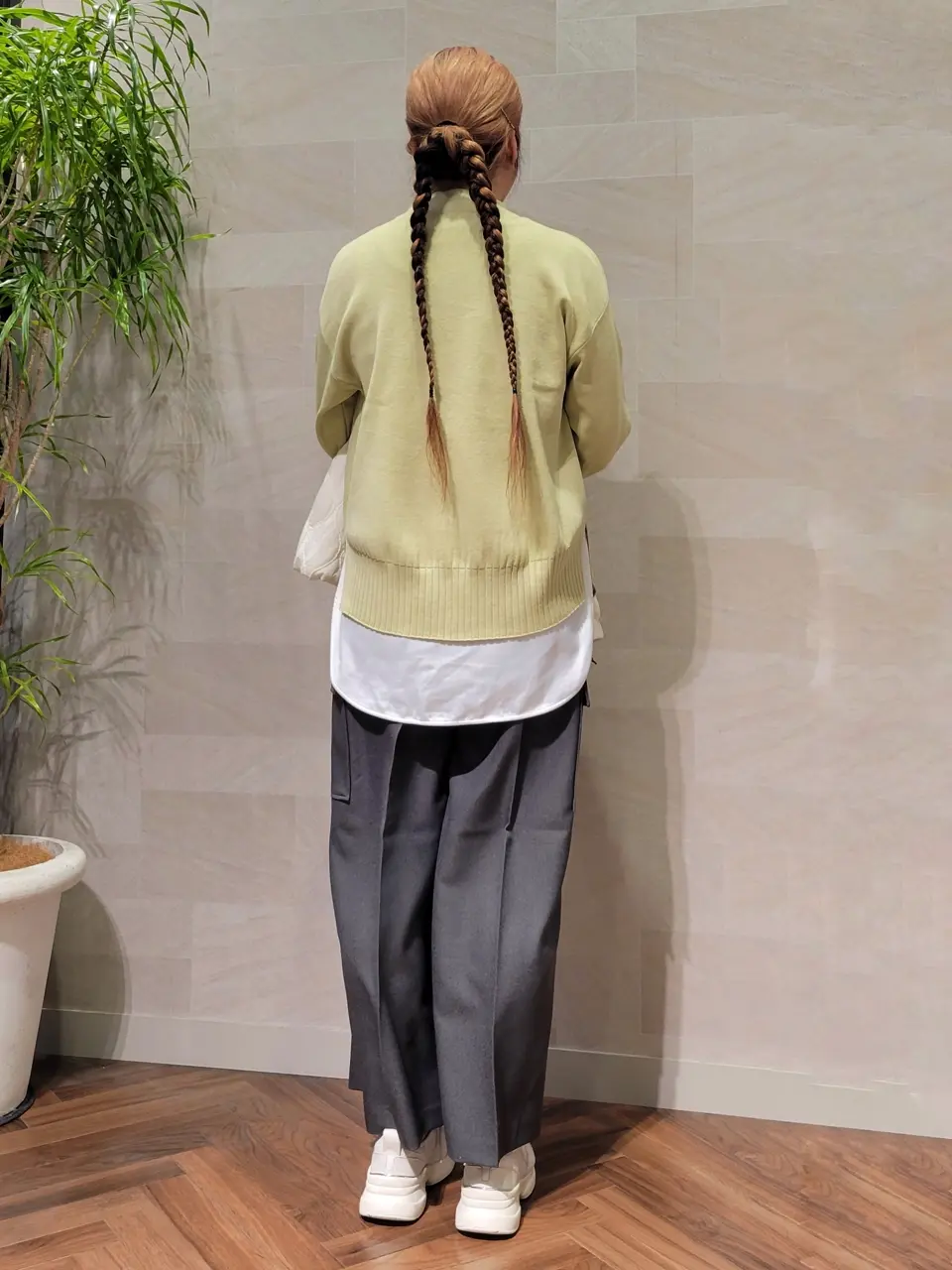 ONWARD CROSSET SELECT 西村 コーディネート画像