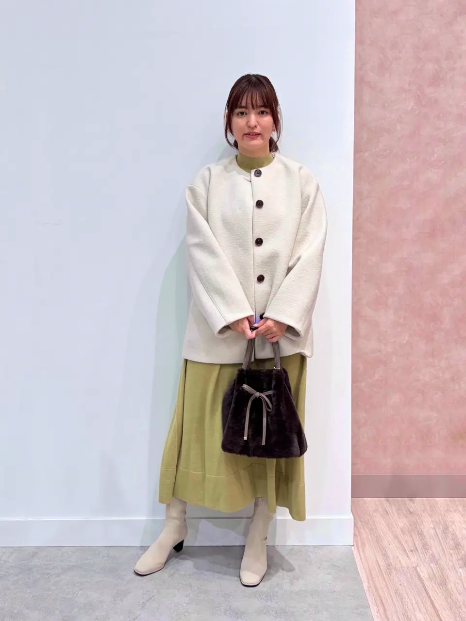  スタッフ コーディネート画像