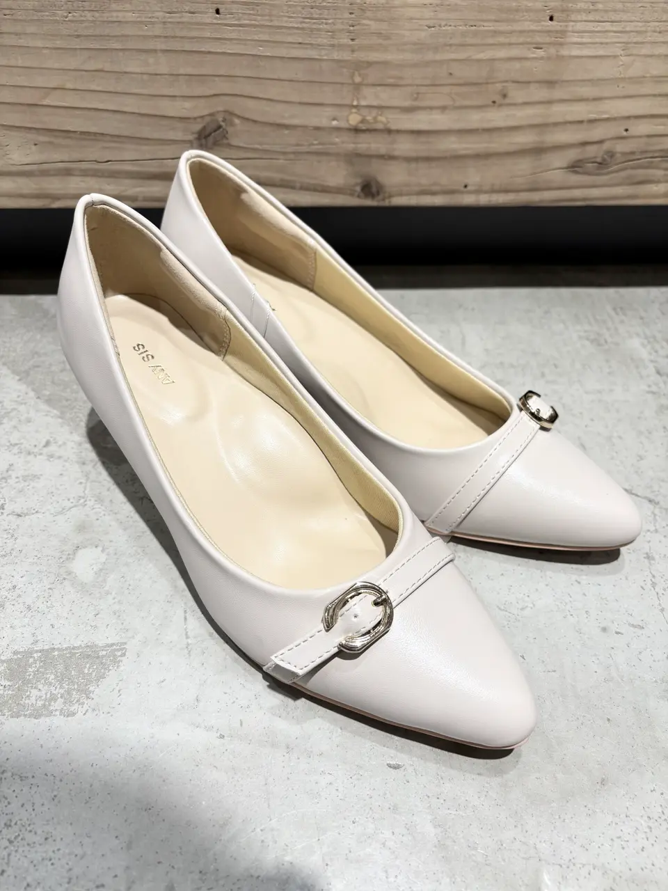 ONWARD CROSSET SELECT 千葉 コーディネート画像