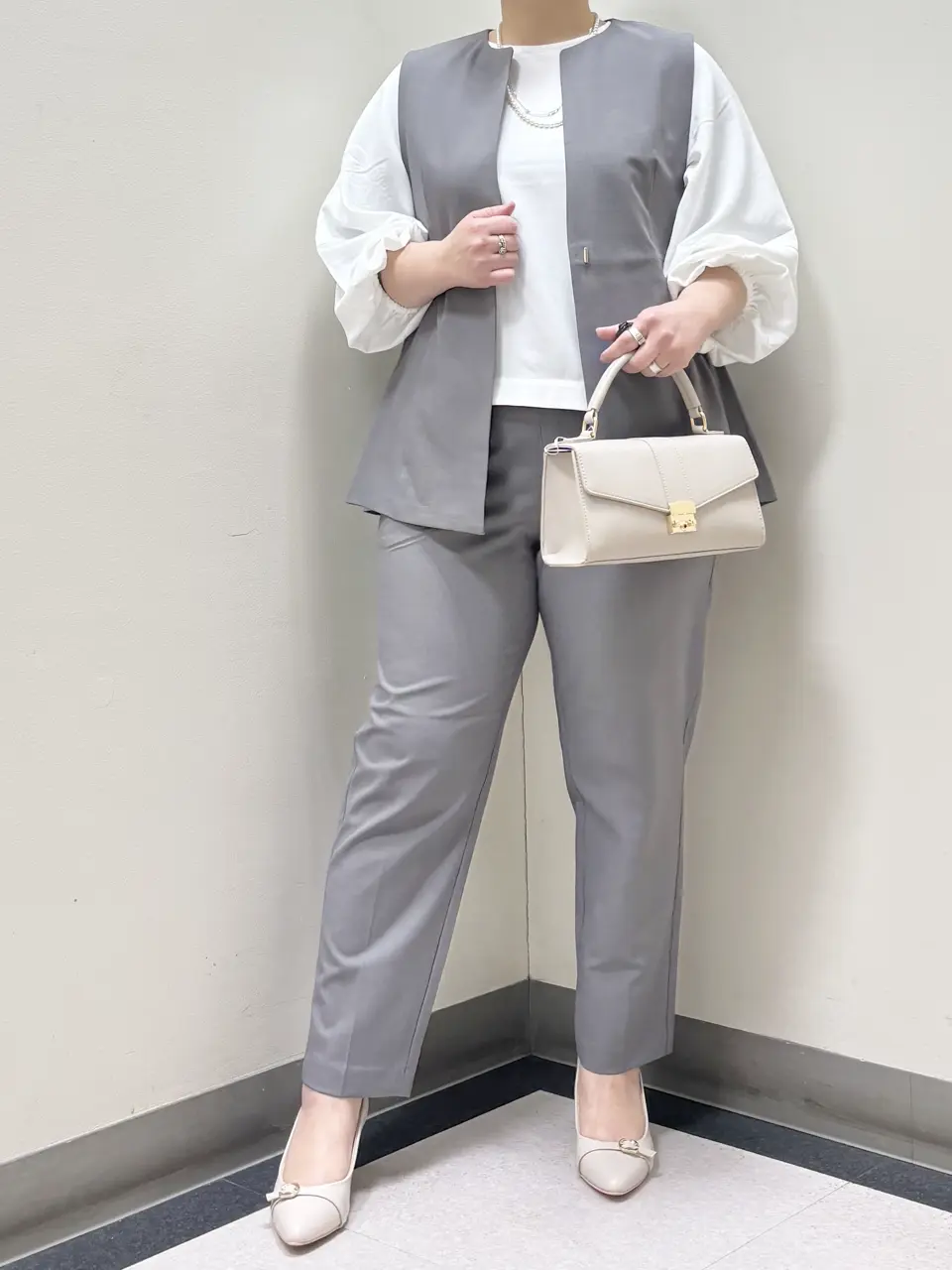 ONWARD CROSSET SELECT 千葉 コーディネート画像