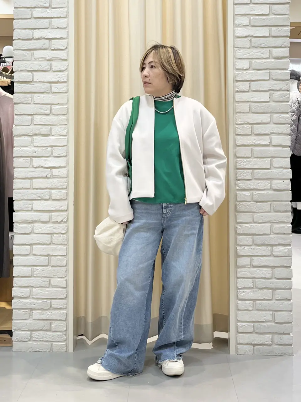 ONWARD CROSSET SELECT 吉田 コーディネート画像