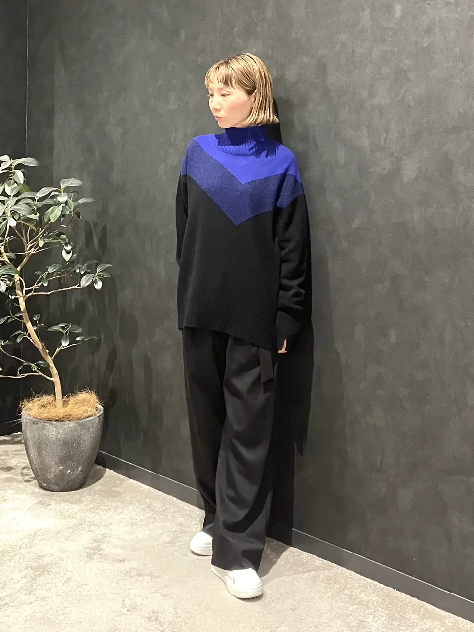 ONWARD CROSSET SELECT 阿部 コーディネート画像