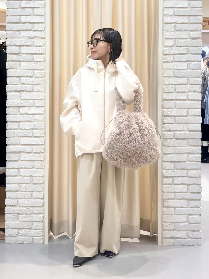 ONWARD CROSSET SELECT 服部 コーディネート画像