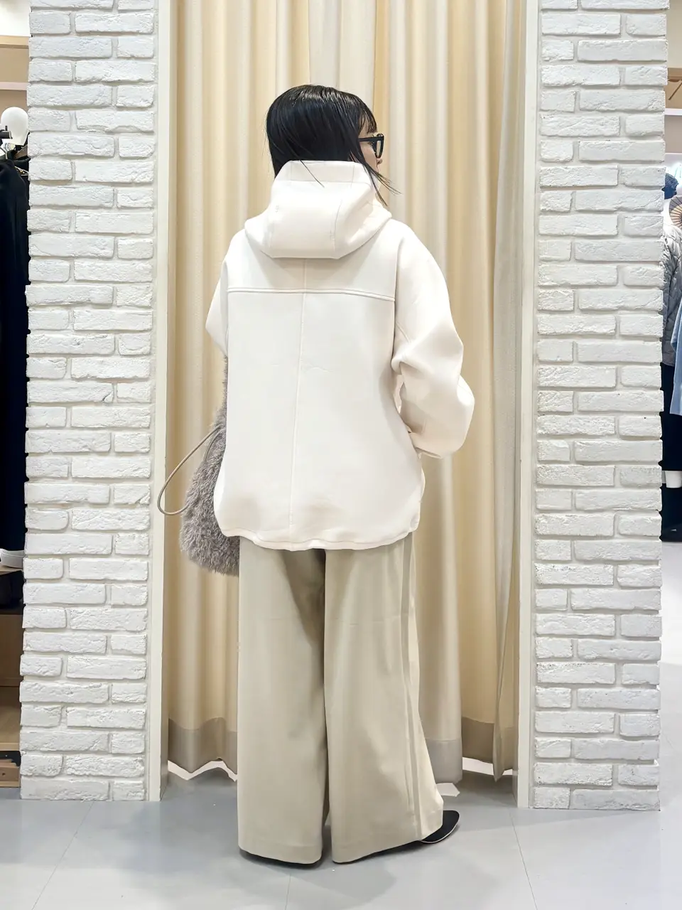 ONWARD CROSSET SELECT 服部 コーディネート画像