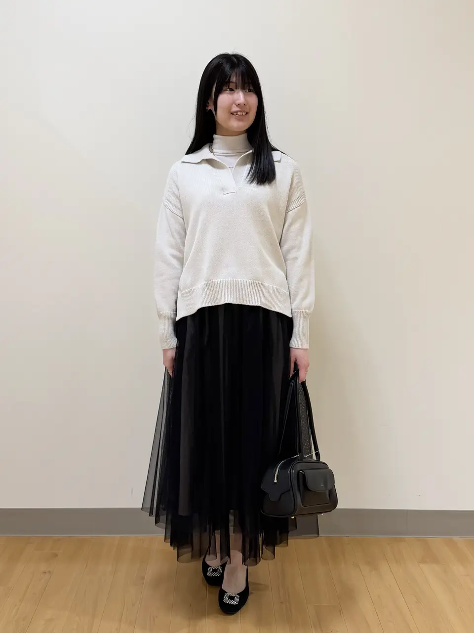  Aina コーディネート画像