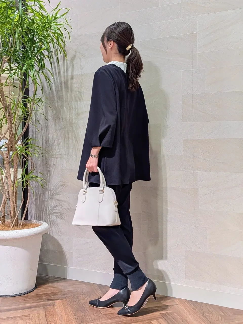 ONWARD CROSSET SELECT 浅岡 コーディネート画像