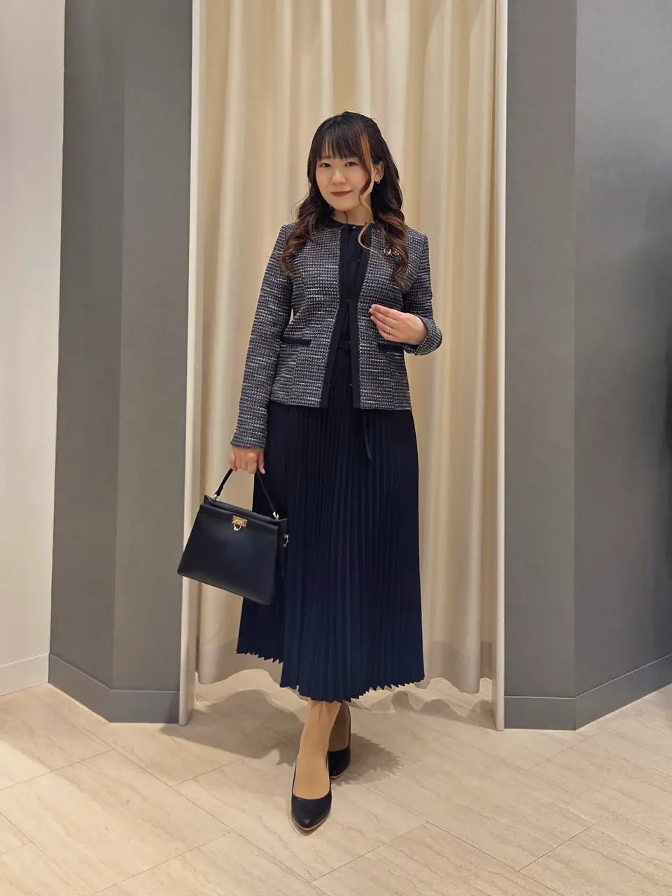  丸川 コーディネート画像