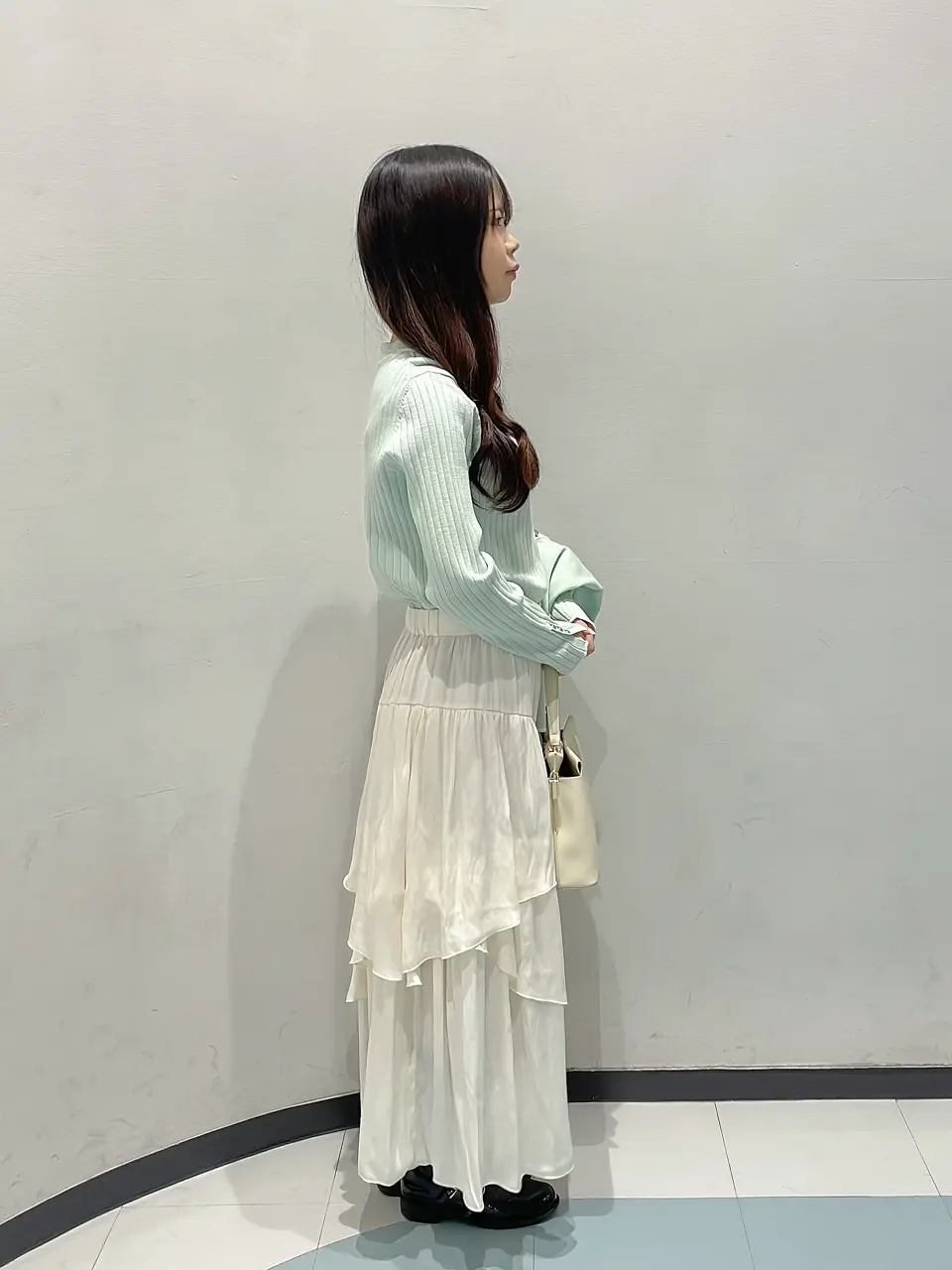 ONWARD CROSSET SELECT 安田 コーディネート画像