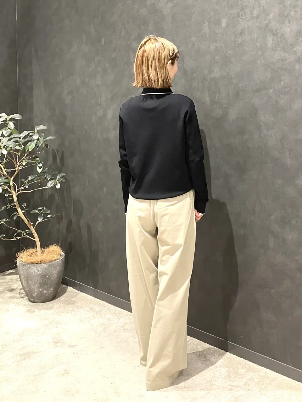 ONWARD CROSSET SELECT 阿部 コーディネート画像