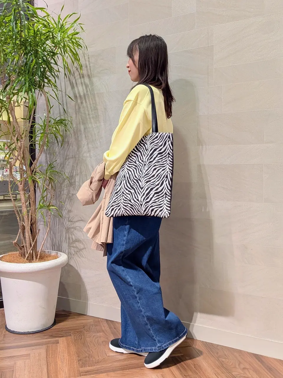 ONWARD CROSSET SELECT 浅岡 コーディネート画像