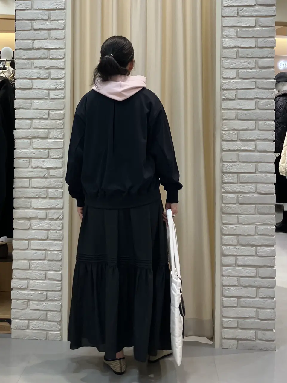 ONWARD CROSSET SELECT 中野 コーディネート画像