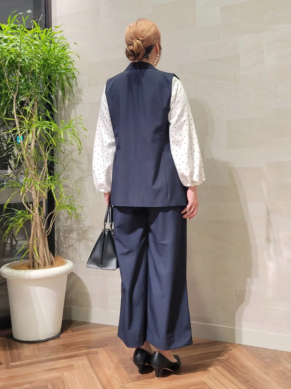 ONWARD CROSSET SELECT 西村 コーディネート画像