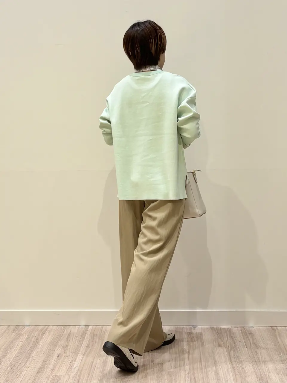 ONWARD CROSSET SELECT 河本 コーディネート画像