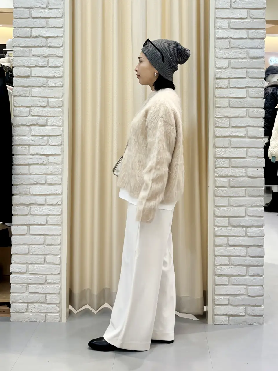 ONWARD CROSSET SELECT 服部 コーディネート画像