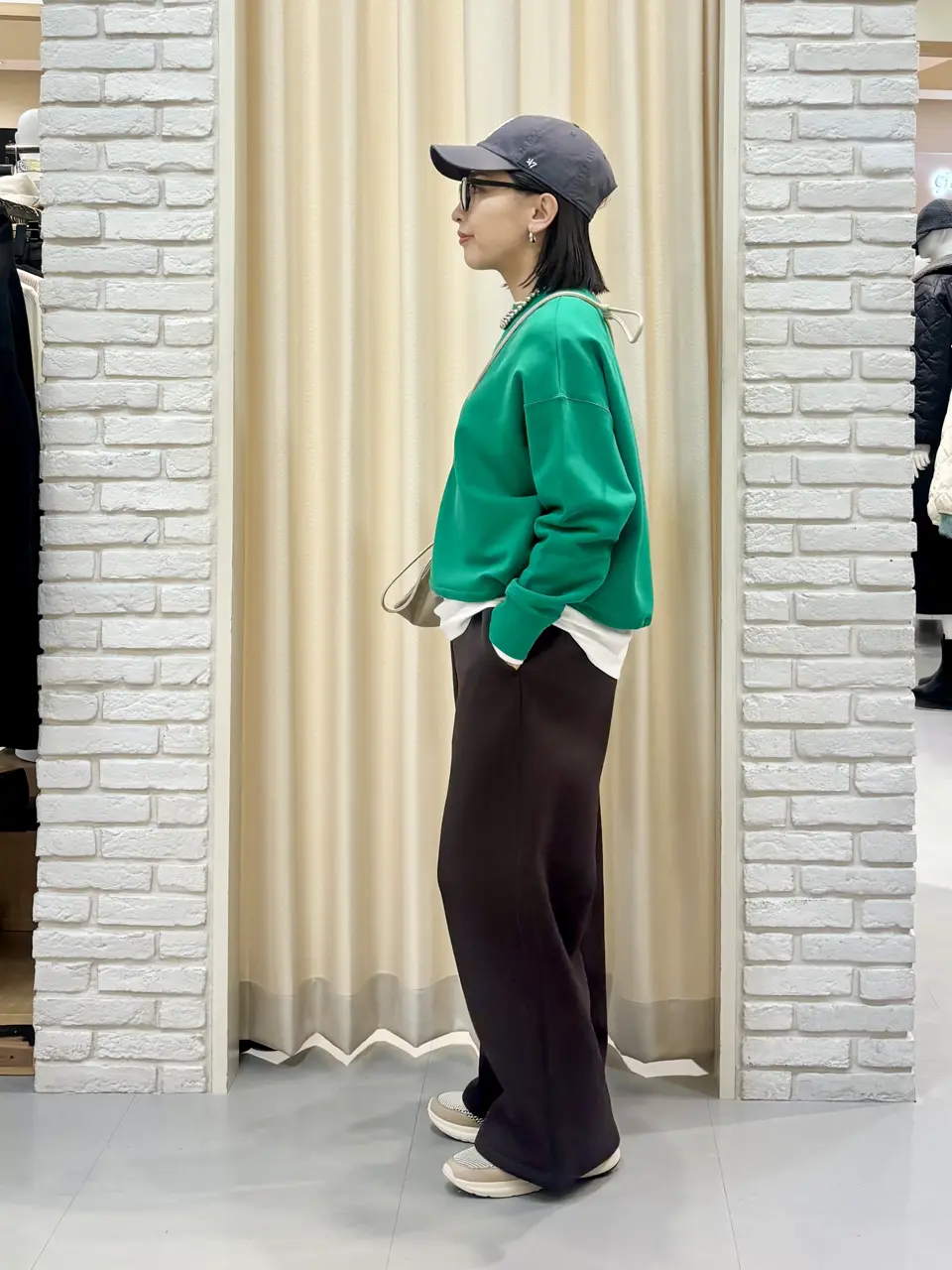 ONWARD CROSSET SELECT 服部 コーディネート画像