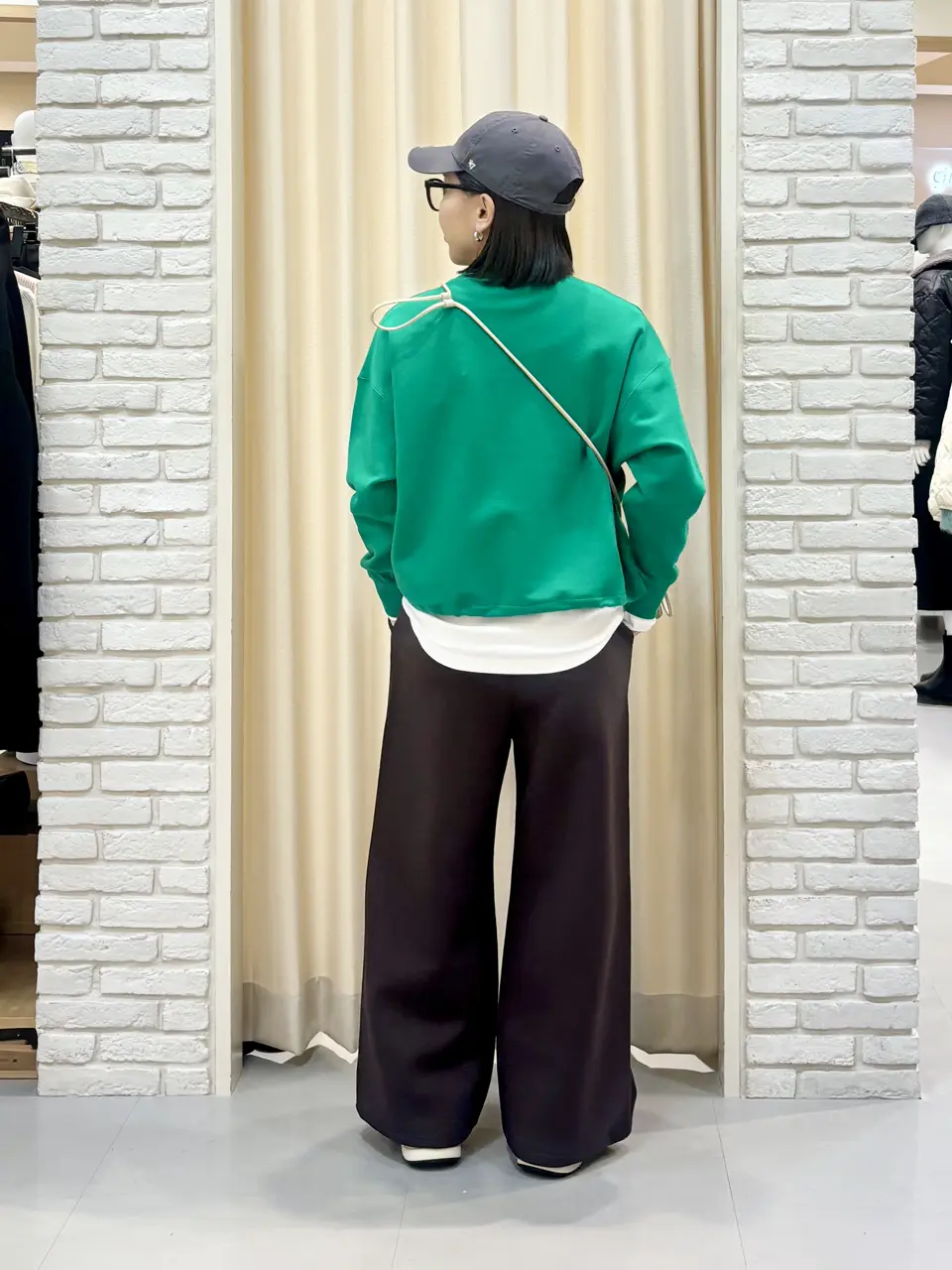 ONWARD CROSSET SELECT 服部 コーディネート画像