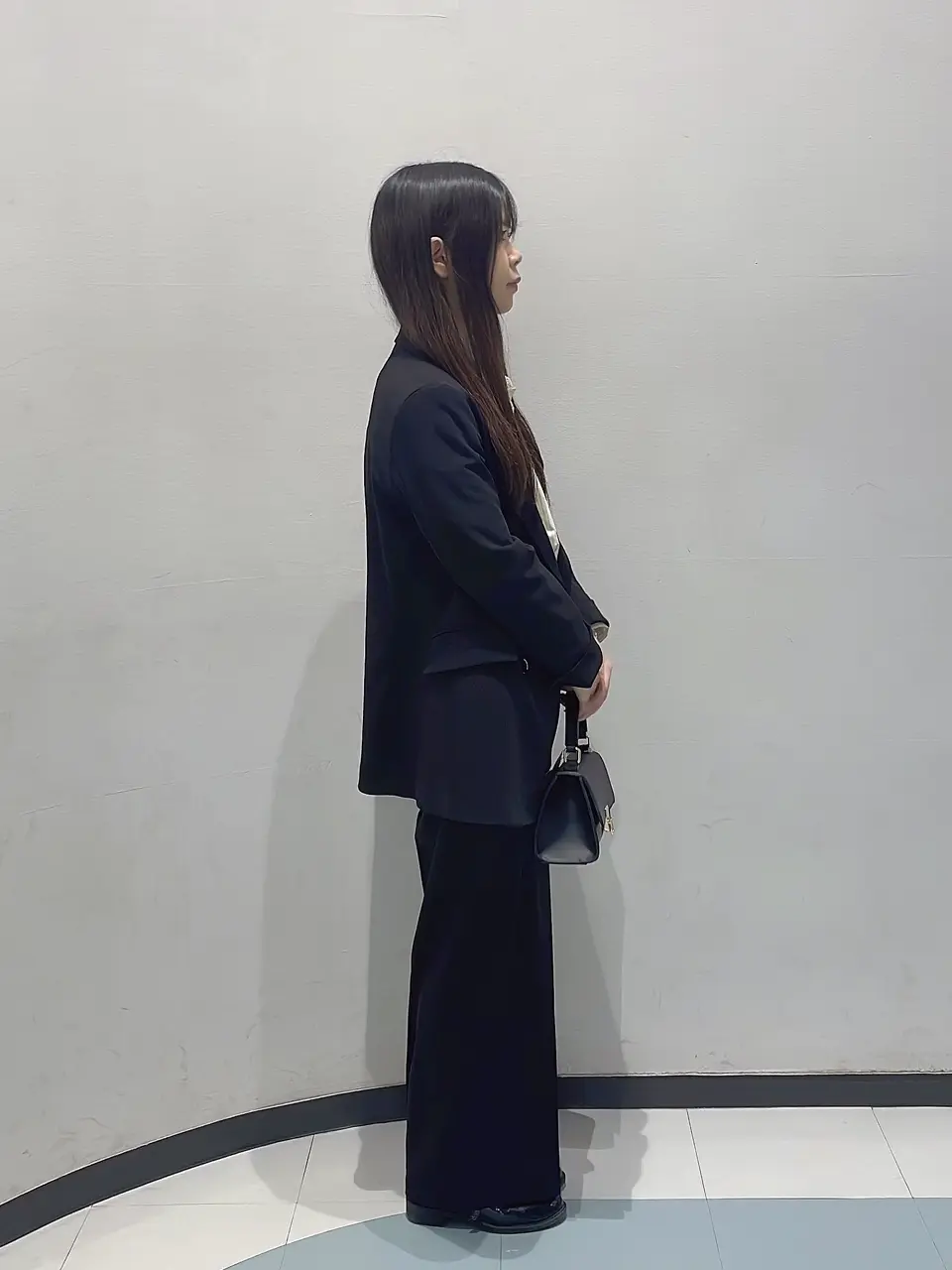 ONWARD CROSSET SELECT 安田 コーディネート画像