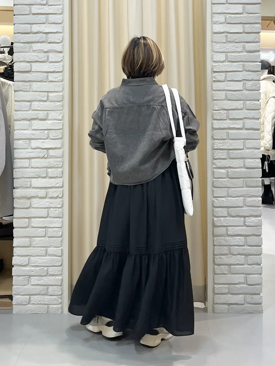 ONWARD CROSSET SELECT 吉田 コーディネート画像