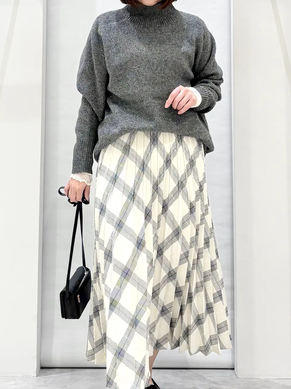 ONWARD CROSSET SELECT 横田 コーディネート画像