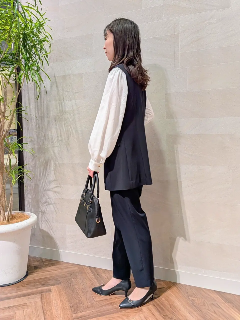 ONWARD CROSSET SELECT 浅岡 コーディネート画像