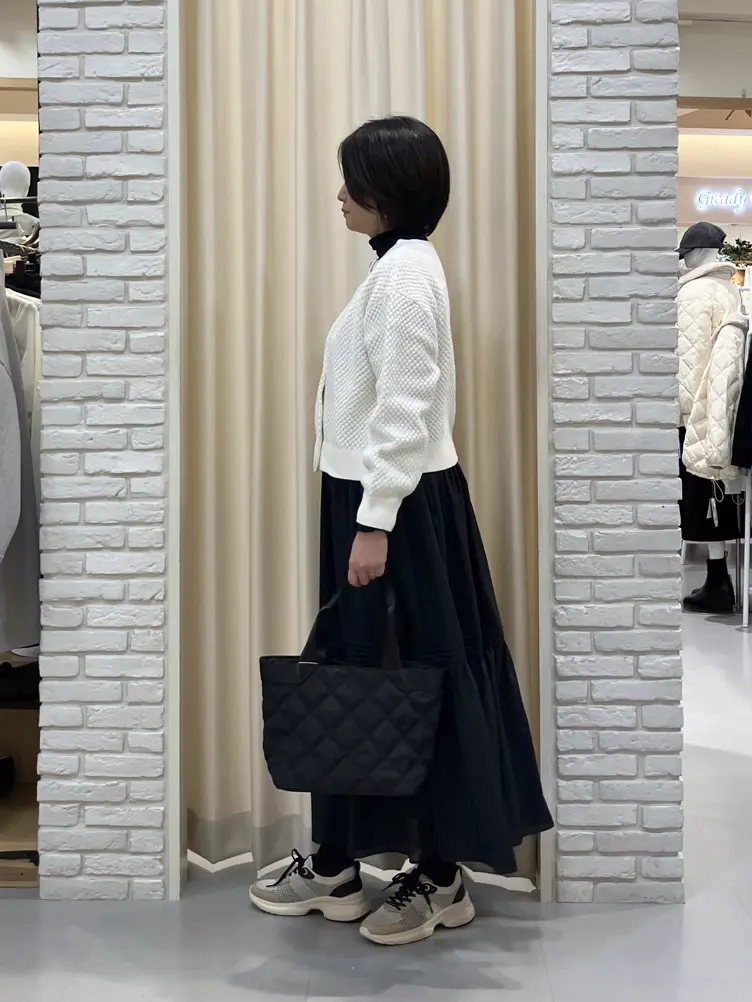 ONWARD CROSSET SELECT Tomi コーディネート画像