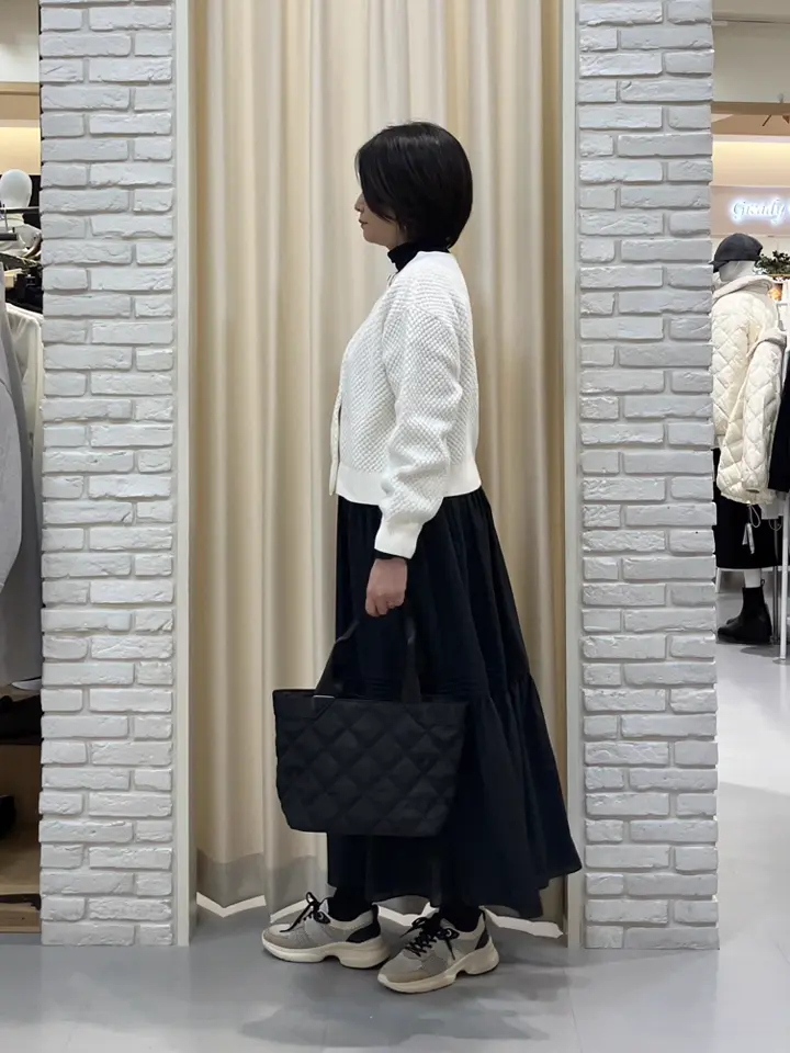 ONWARD CROSSET SELECT Tomi コーディネート画像