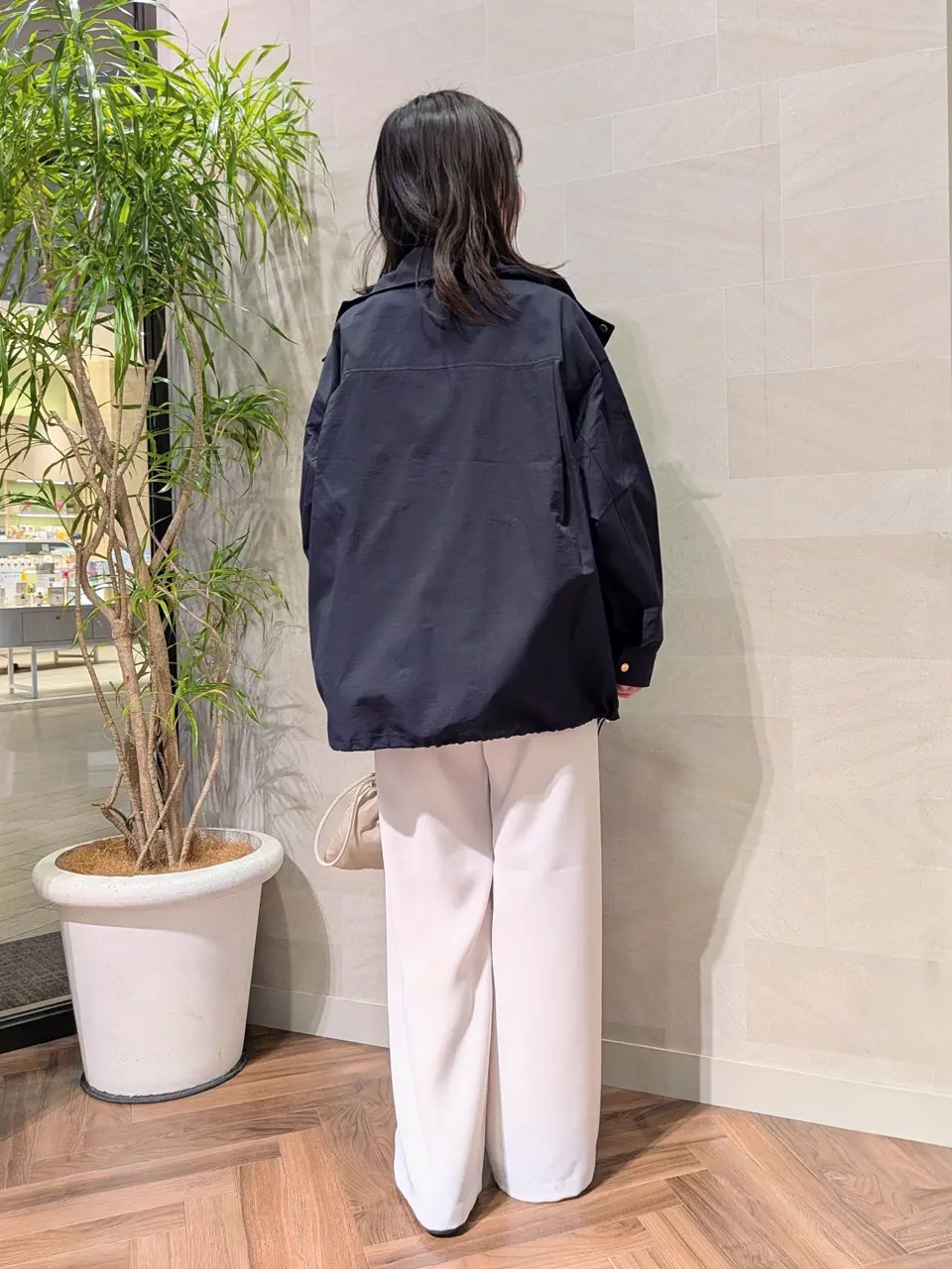 ONWARD CROSSET SELECT 浅岡 コーディネート画像