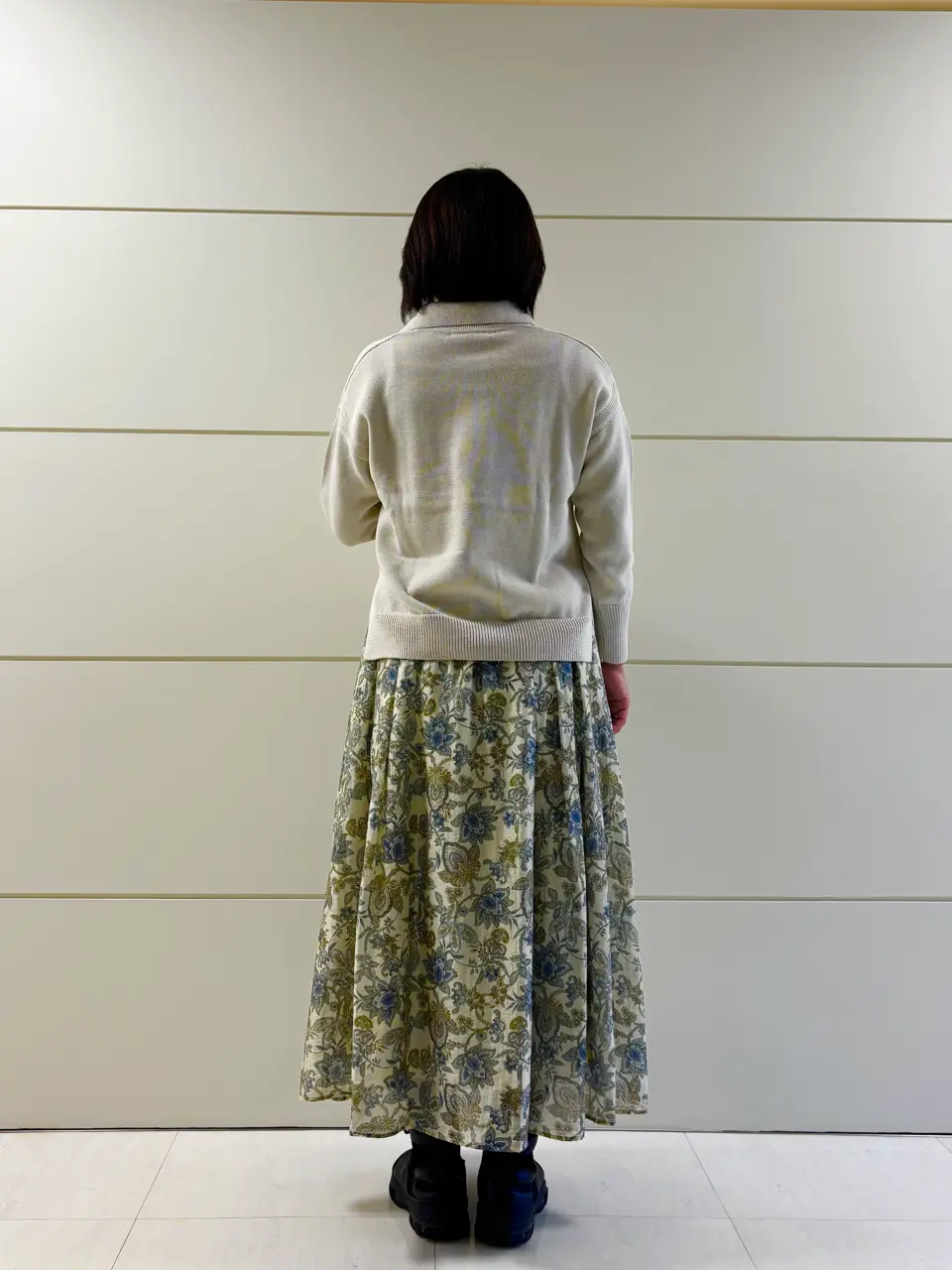 ONWARD CROSSET SELECT 衛藤 コーディネート画像