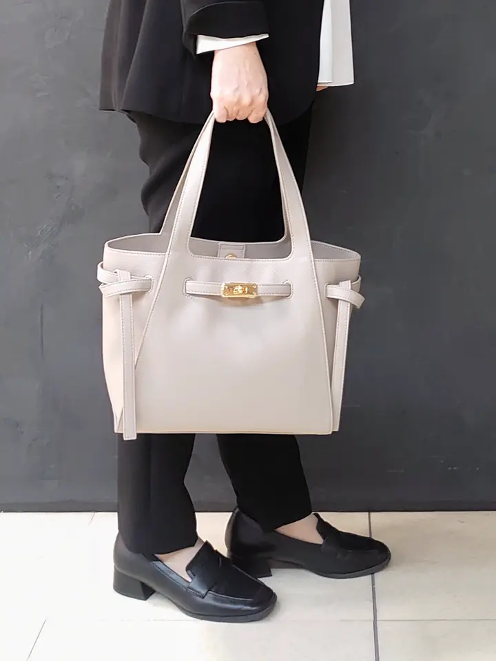 ONWARD CROSSET SELECT 森 コーディネート画像