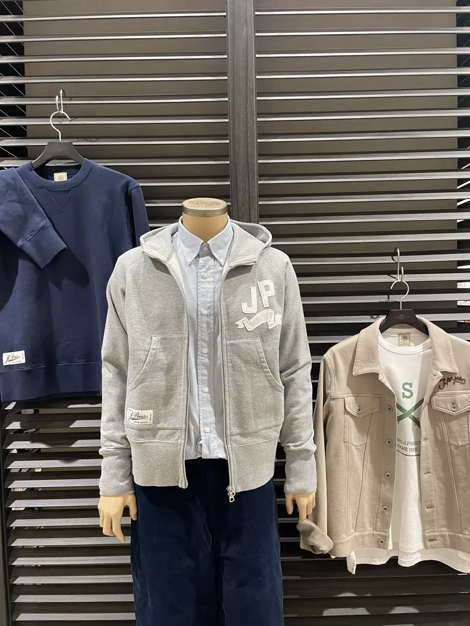 ONWARD CROSSET SELECT 鎌田悠希 コーディネート画像