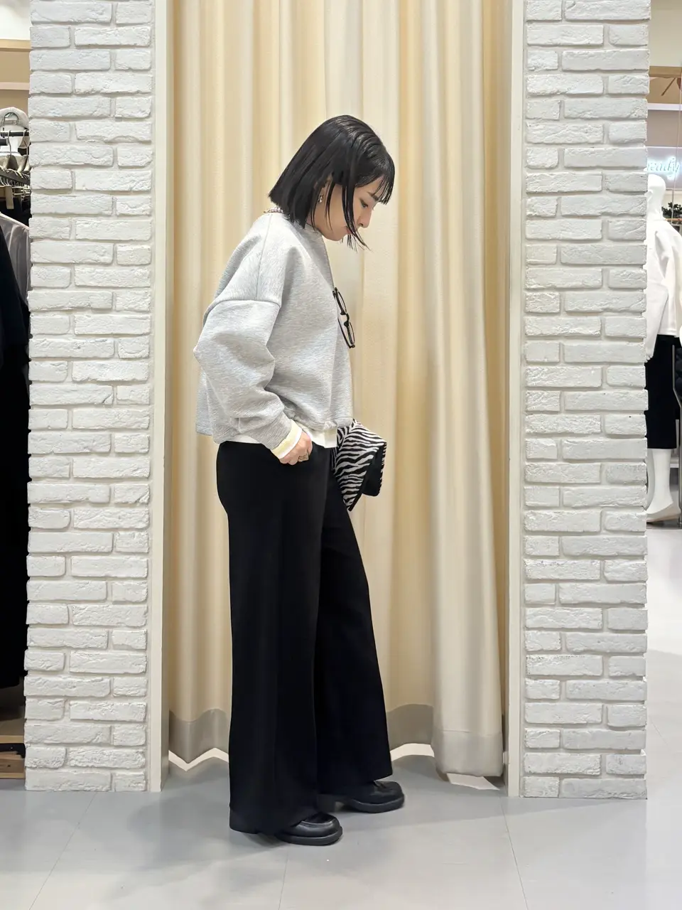 ONWARD CROSSET SELECT 服部 コーディネート画像
