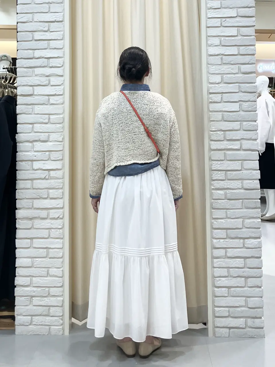 ONWARD CROSSET SELECT 中野 コーディネート画像