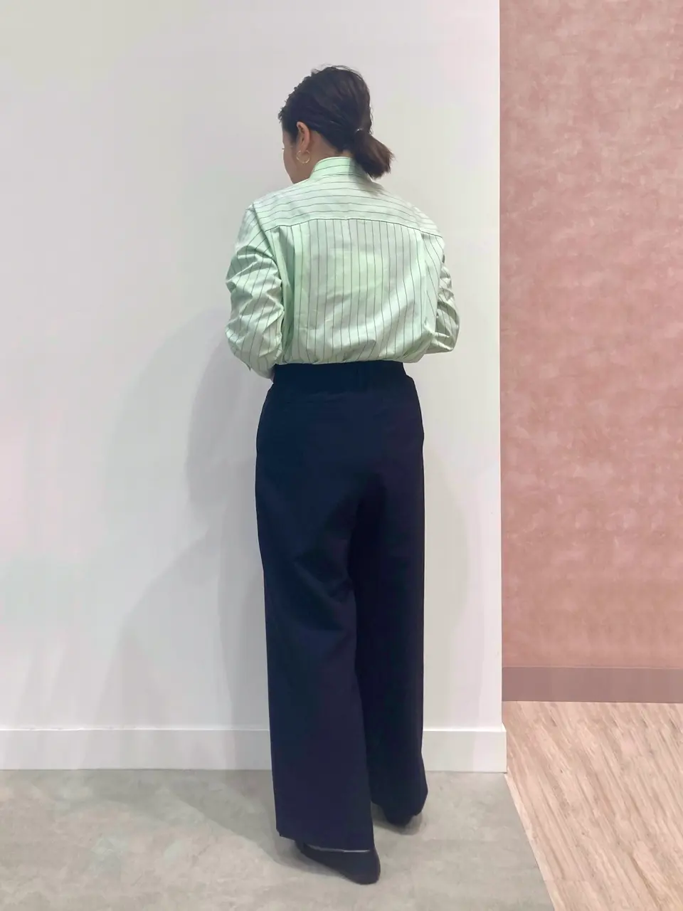 ONWARD CROSSET SELECT 野村 コーディネート画像