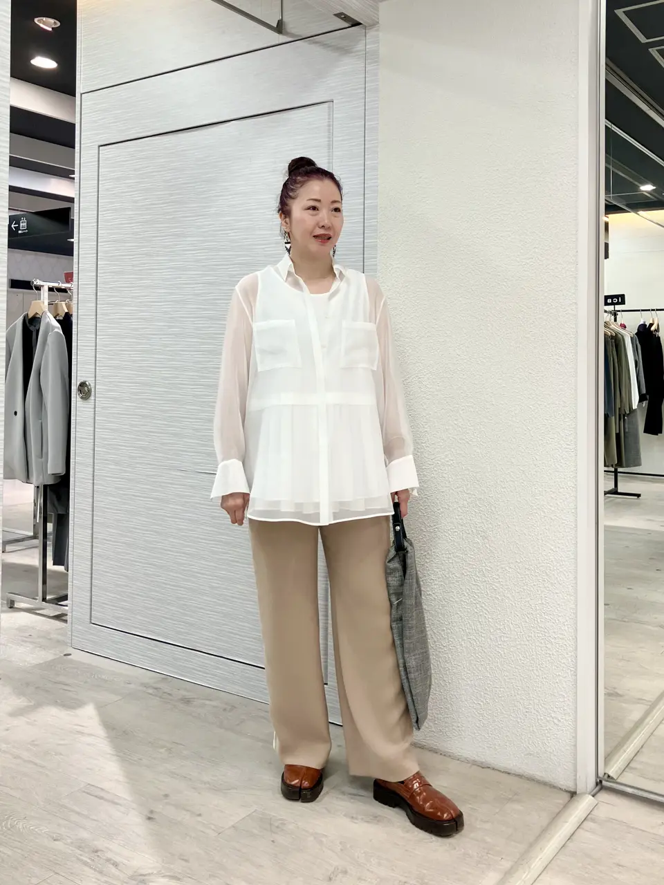  スタッフ コーディネート画像