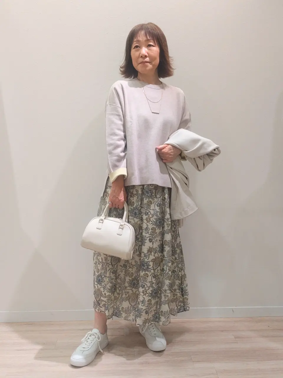 ONWARD CROSSET SELECT 服部 コーディネート画像