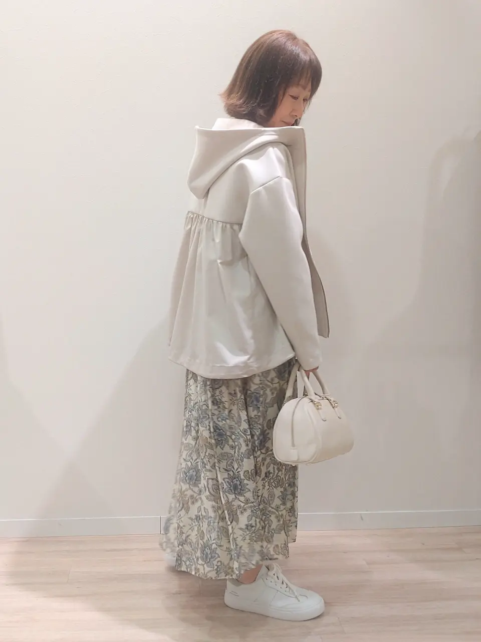 ONWARD CROSSET SELECT 服部 コーディネート画像