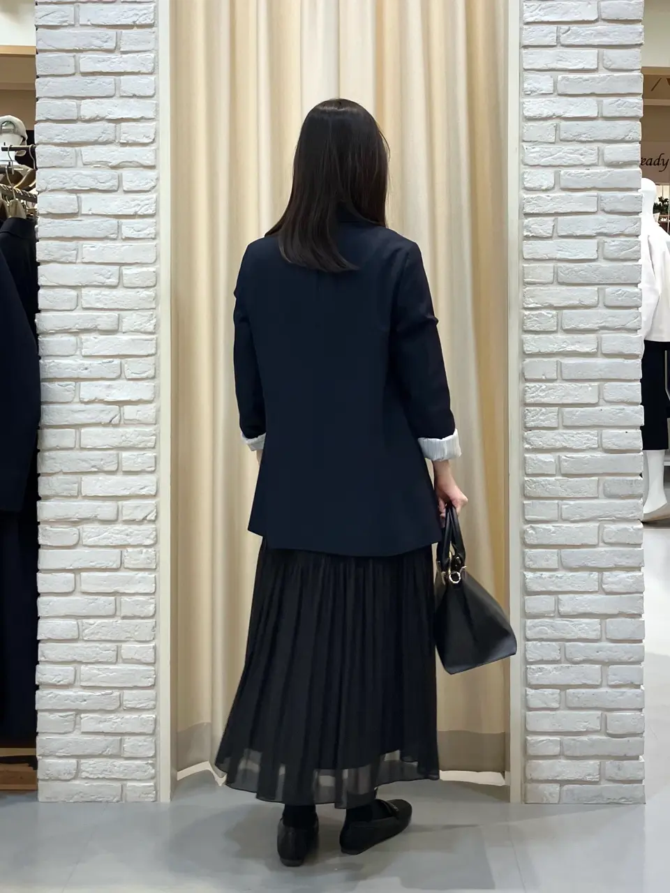 ONWARD CROSSET SELECT 檀 コーディネート画像