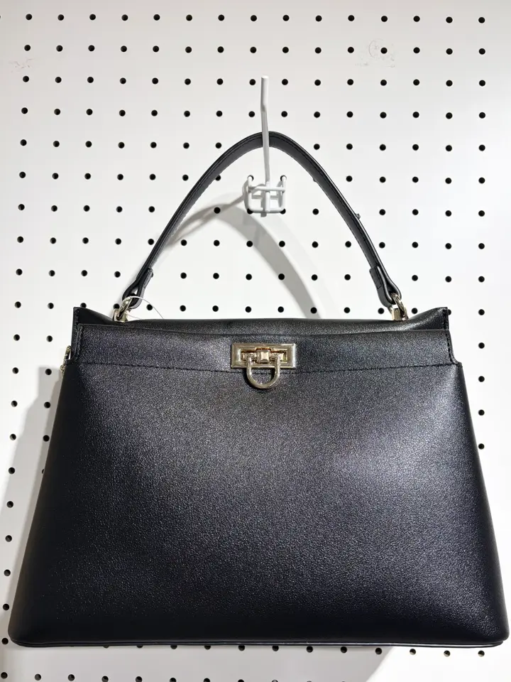 ONWARD CROSSET SELECT 千葉 コーディネート画像